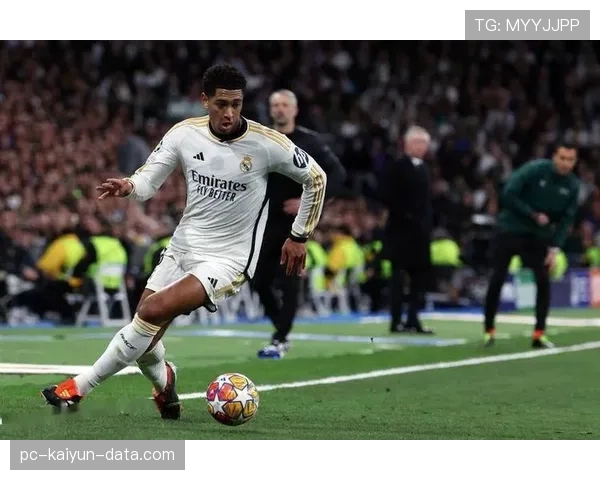 奥尔莫与贝林厄姆：创造型与冲击型中场的战术功能差异解析